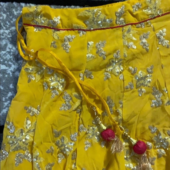 3 piece lehnga set. - Picture 5 of 7